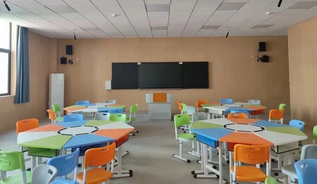 航天廣電廣播系統產品工程服務武漢市某小學！