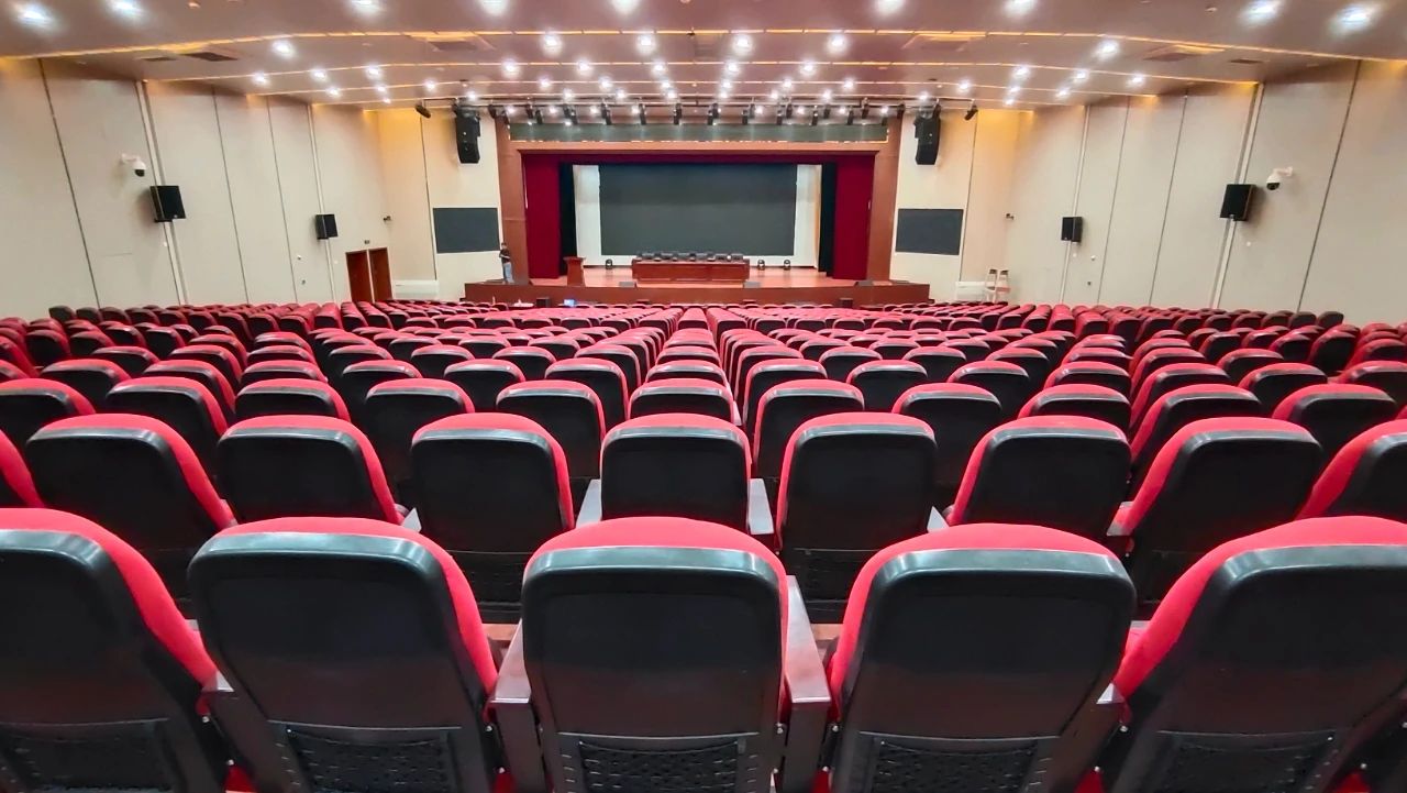 航天廣電會議擴聲系統工程產品服務于六安市某學校！